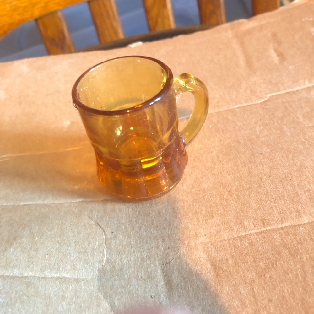 Six Vintage amber miniature beer glasses shot glasses by federal glass - Picture 6 of 7